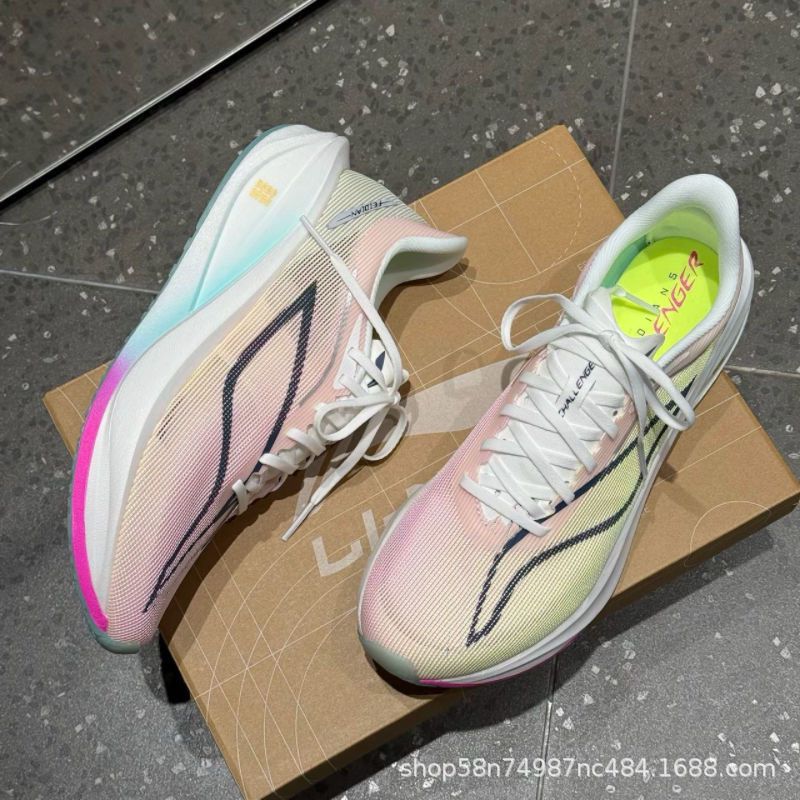 New Ultra-light Men's Sports S - đánh giá và giá Sneaker Career
