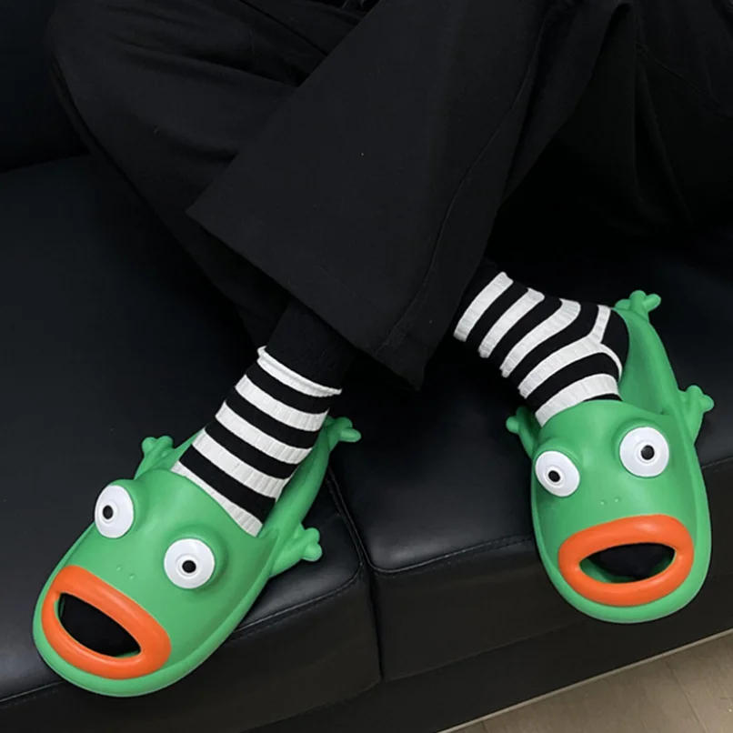 Frog House Slipper Cloud Woman - đánh giá và giá Sneaker Care Set