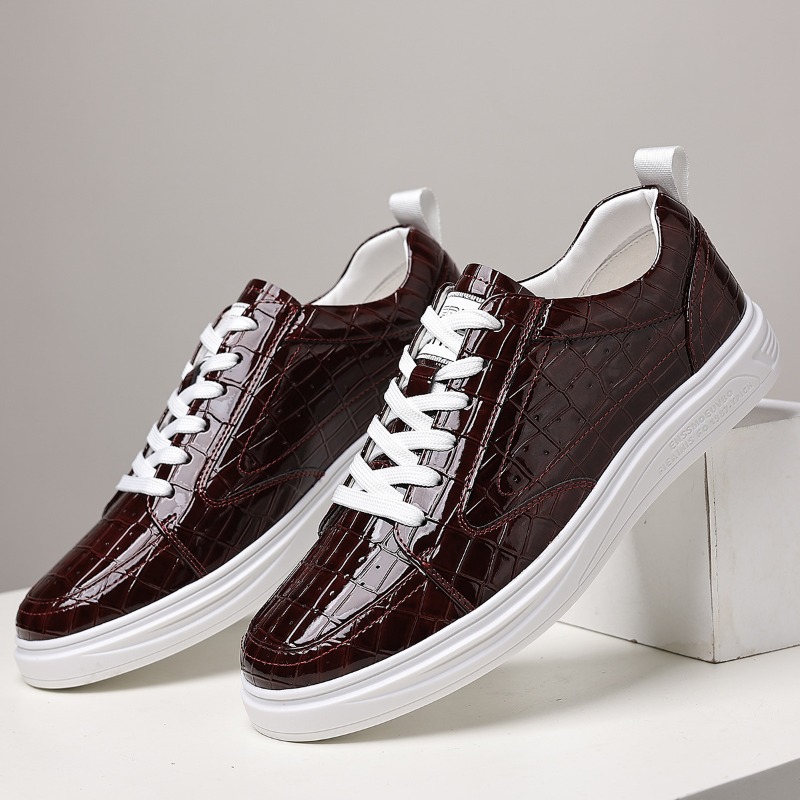 Classic Male Low Top Skate Sho - đánh giá và giá Sneaker Career