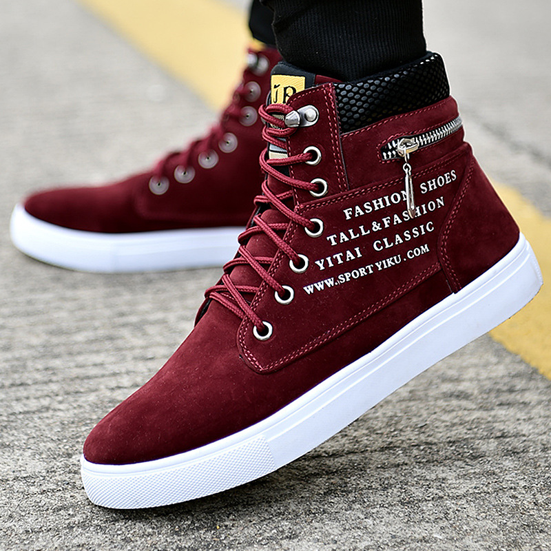 Men's Black High-Top Sneakers  - đánh giá và giá Sneaker Career