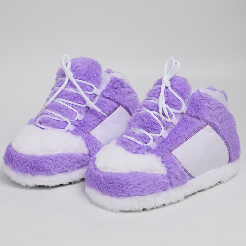 Warm Plush Sneaker Slippers, T - đánh giá và giá Sneaker Care Set